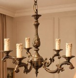 Candelabru antic din bronz masiv cu 5 brațe &icirc;n stilul francez Louis