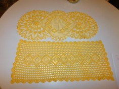 2 mileuri dantela manuala, centre de masa, vintage