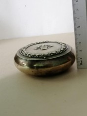 Cutie vintage romaneasca, interbelica