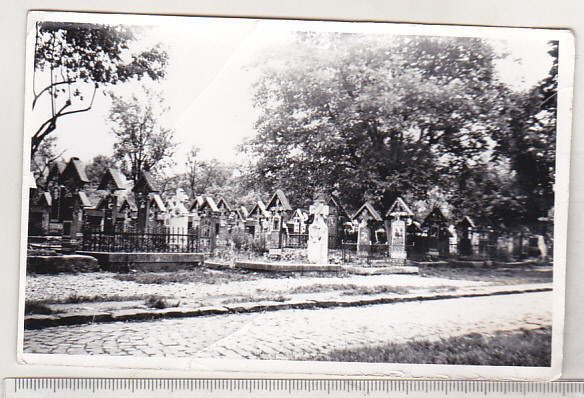 bnk foto Sapanta - Cimitirul vesel - 1978 - ruptura in partea de jos