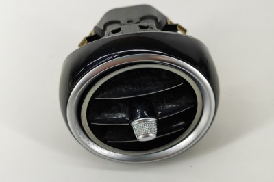 Gura de ventilație planșa de bord MERCEDES-BENZ C Coupe C205 2016 OEM: A2058304204 28252240 foto
