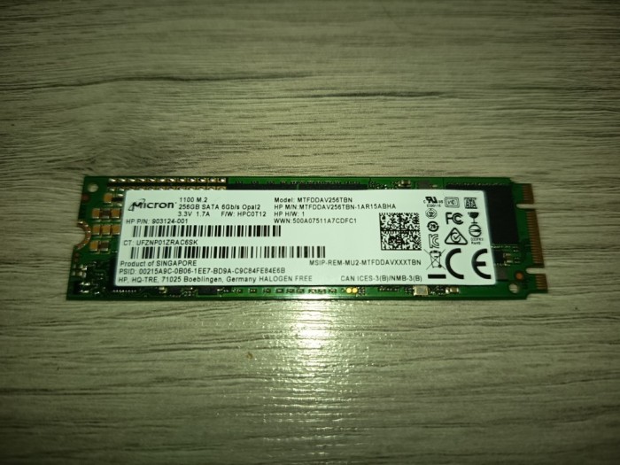 SSD Micron 1100 SATA M.2 de 256 GB