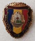 Insigna militara RSR Militar de frunte varianta mare **