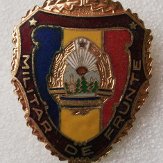 Insigna militara RSR Militar de frunte varianta mare **