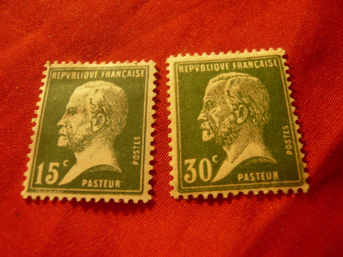 2 Timbre Franta 1923 -uzuale Pasteur , sarniera