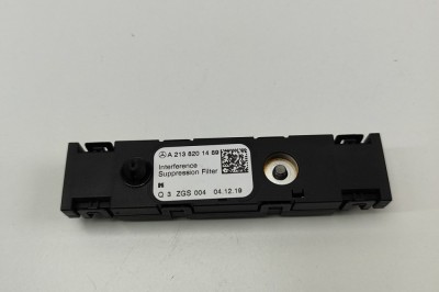 Amplificator de antena MERCEDES-BENZ E W213 2020 OEM: A2138201489 30640240 foto