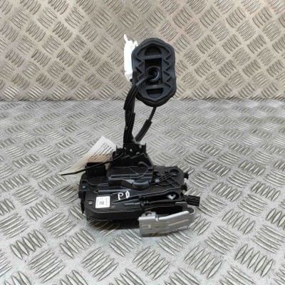 &amp;Icirc;ncuietoare ușă dreapta față FORD KUGA III DFK 2023 OEM: LV4B-A264A26-DH 26584713 foto