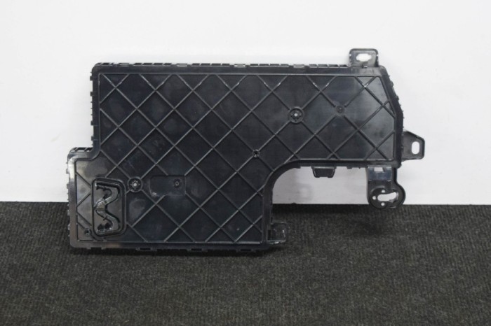Modul de confort TESLA MODEL 3 2018 OEM: 1100340-90-G | 11260699