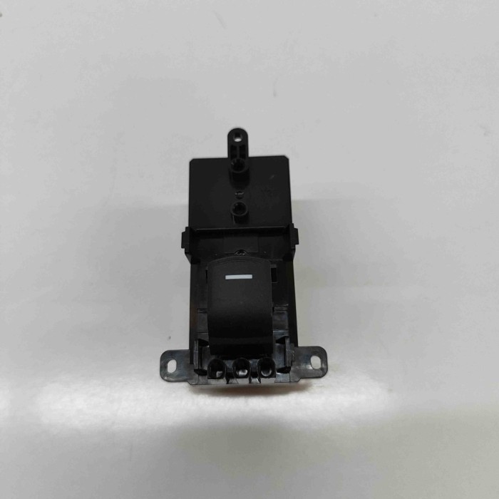 Buton geam ușă st&acirc;nga spate HONDA e:Ny1 2024 OEM: 83759-31A-H11ZA | 31937205