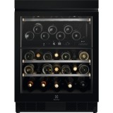Racitor de vinuri Electrolux EWUD140B8B, 40 sticle, Rafturi lemn, Control electronic (Zona dubla de control), Clasa G, H 82 cm, Negru