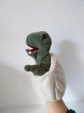 Marioneta teatru de papusi, papusa manuala - pui de dinozaur care eclozeaza din ou