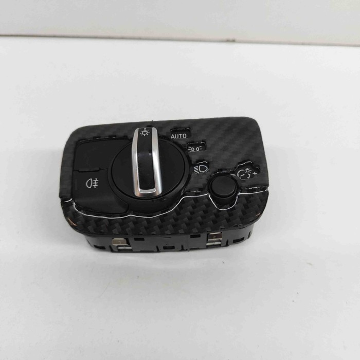 Modul de control comutator faruri AUDI A3 8V1, 8VK 2016 OEM: 8V0941531AD 27503081