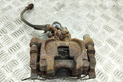 Etrier de fr&amp;acirc;nă dreapta spate VW GOLF VII 5G1, BQ1, BE1, BE2 2016 OEM: 8V0615424D,5Q0615406CK 26542429 foto