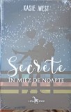 Secrete in Miez de Noapte - Kasie West - Leda Edge, 2022, Romana, Romance, Paperback