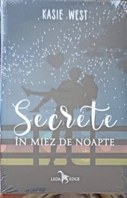 SECRETE IN MIEZ DE NOAPTE-KASIE WEST foto