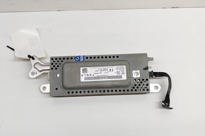 Alt modul de control TESLA MODEL 3 2021 OEM: 1079755-00-D 28258593