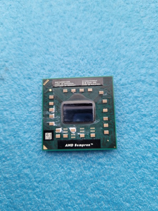 procesor laptop AMD Sempron SMM100SB012GQ