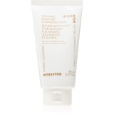 innisfree Volcanic BHA Pore Cleansing Foam demachiant spumant delicat pentru netezirea pielii si inchiderea porilor 150 ml
