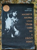 programul original (afiș-pliant de epocă) al piesei de teatru &bdquo;Anchetă asupra unui t&acirc;năr care nu a făcut nimic&rdquo; de Adrian Dohotaru