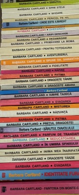 Lot 34 carti Barbara Cartland foto