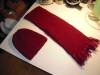 Caciula (circumferinta 52 cm) si fular (17x124) cm din mohair culoare visiniu, NOI