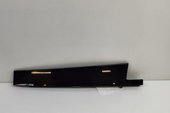 Ornament vertical ușă dreapta spate MERCEDES-BENZ GLS X167 2022 OEM: A1676903600 28487347