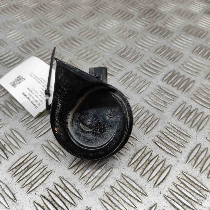 Claxon AUDI Q4 SUV F4B 2021 OEM: 8X0951221A,11A951206,6033FB2929,11A951107 25751703