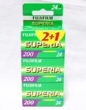 Lot 3 filme film foto FUJIFILM Superia 200 24 pozitii expirat 2018