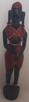 Statueta din lemn, triburile Masai, femeie Africa foto
