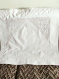 Cumpara ieftin Față de pernă Vintage cu dantelă