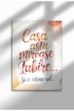Poster pe p&acirc;nză ne&icirc;nrămat cu citat de c&acirc;ine &icirc;n limba rom&acirc;nă - Imprimeu digital - Miroase a caine ud | A4 (21 x 29.7 cm)
