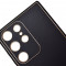 Husa eleganta din piele ecologica pentru Samsung Galaxy S22 Ultra cu accente aurii, Negru