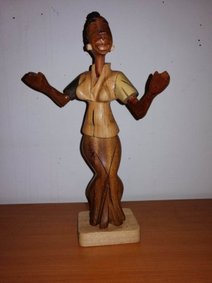 Statueta sculptura lemn arta tribala africa femeie dansand cap maini sold mobil foto