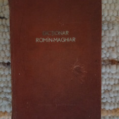 Dictionar roman-maghiar