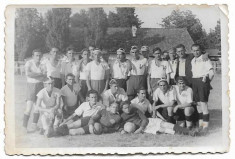 C1950 Echipa romaneasca fotbal 1945 poza veche foto