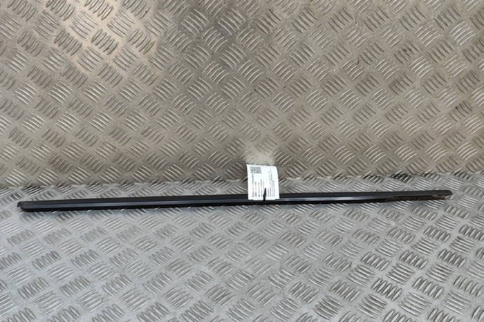 Chedar geam ușă dreapta față FIAT 500L 351_, 352_ 2014 OEM: 51884151 | 30421115