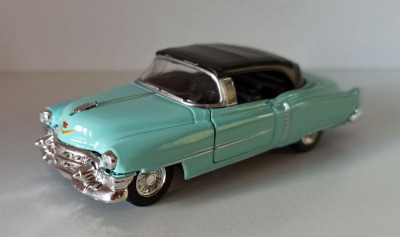 Macheta Cadillac Eldorado 1953 - Welly 1/36 foto