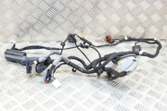 Cablaj ușă dreapta spate LAND ROVER RANGE ROVER SPORT II L494 2019 14105457