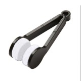 Cumpara ieftin Instrument cu 2 capete din microfibra pentru curatarea si intretinerea lentilelor de ochelari, 7&times;2 cm, Negru