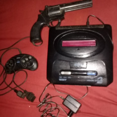 Joc TV Sega-MEGA DRIVE 2-Consola,joystick,pistol,acumulator,NETESTAT,T.POSTA