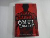 RAY BRADBURY - OMUL ILUSTRAT