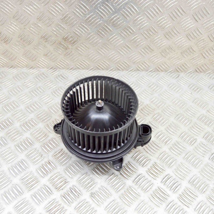 Ventilator aeroterma FORD TRANSIT CUSTOM 2021 OEM: 0130115572,BK2T-18456-AD