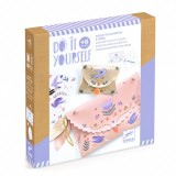 Set Creativ DIY Poseta si Portmoneu Djeco, Piele Artificiala, +6 Ani, Joc Arta si Creatie, Accesorii Moda Personalizate