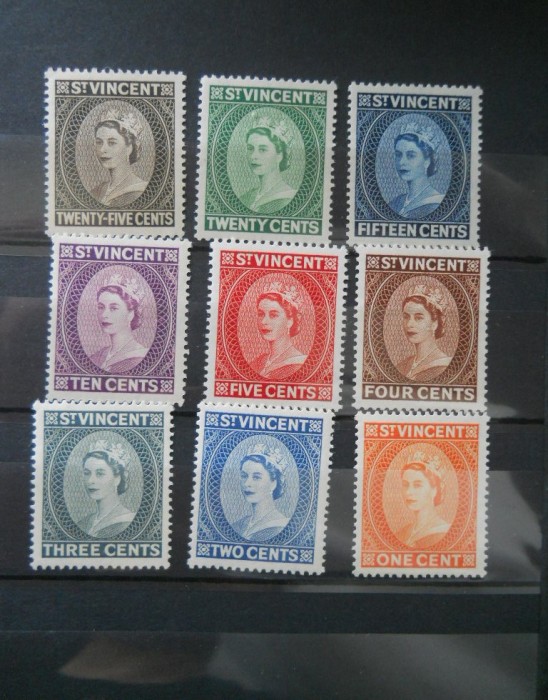 ST.VINCENT ELISABETA II MH