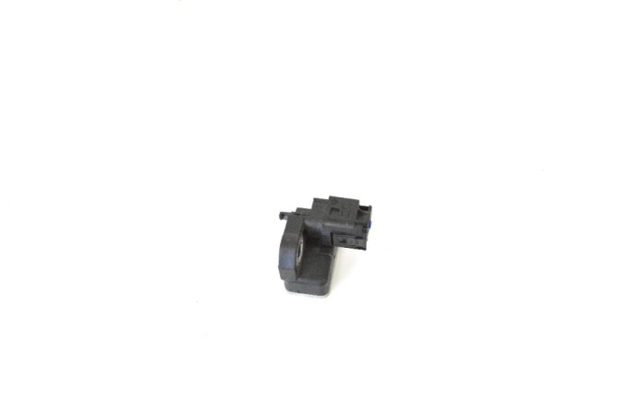 Senzor de impact dreapta față ASTON MARTIN DB11 2016 OEM: A009057600 11487354