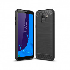 Husa Compatibila cu Samsung Galaxy J6 2018 Techsuit Carbon Silicone Negru