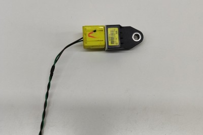 Senzor de impact dreapta față KIA OPTIMA 2012 OEM: 95920-3S000 28347191 foto