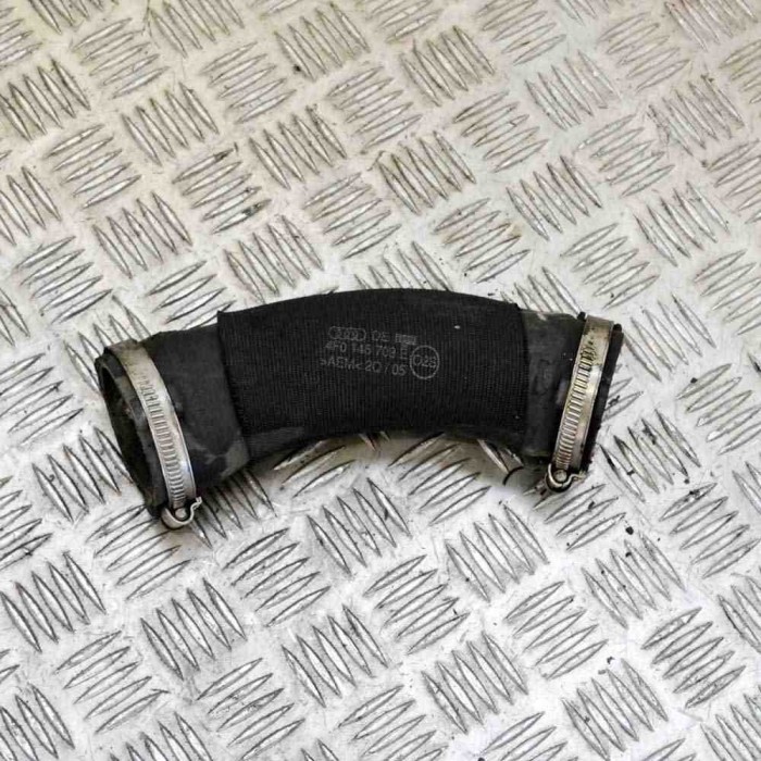 Furtun intercooler st&acirc;nga AUDI A6 4F2, C6 2006 OEM: 4F0145709E