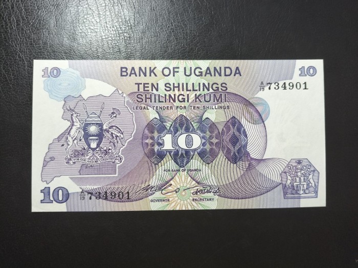 UGANDA 10 SHILINGI 1982 UNC