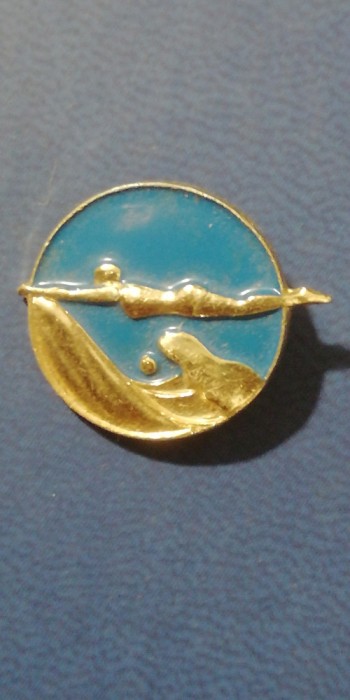 QW9 N5 68 - insigna - sport - natatie - China
